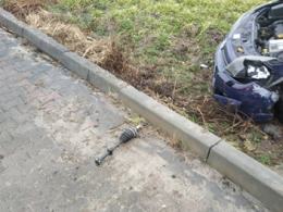 Samochód osobowy zderzył się z ciężarówką na DK45 w powiecie oleskim