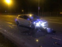 Wypadek na Niemodlińskiej w Opolu. Kierowca osobówki w szpitalu