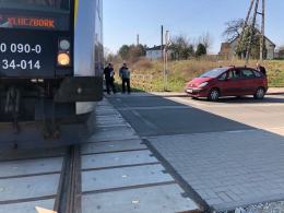 Zderzenie samochodu z szynobusem w Opolu