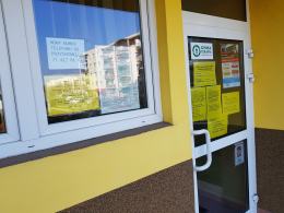 Zamknięte przychodnie w Opolu, wizyty tylko "telefoniczne". Rodzice pełni obaw