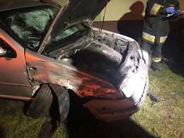 Wypadek w Zawadzkiem. Auto potrąciło mężczyznę i psa na pasach
