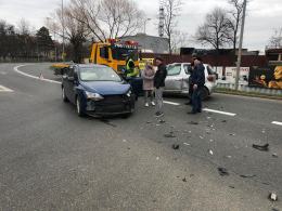 Kolizja na ulicy Niemodlińskiej w Opolu