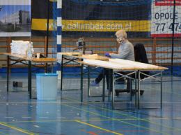 Setki maseczek dziennie powstaje w Komprachcicach dzięki inicjatywie społecznej