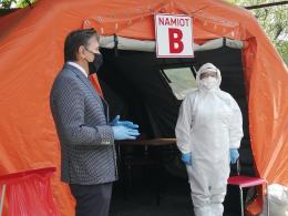 Kończysz kwarantannę? Na test na koronawirusa pojedziesz sam