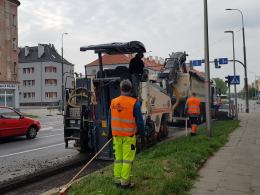 Uwaga piesi i kierowcy! Utrudnienia na ulicy Plebiscytowej w Opolu