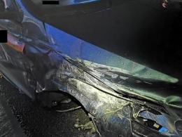 Zderzenie osobówki z ciężarówką na krapkowickim odcinku A4