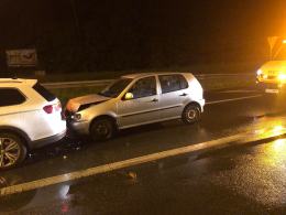 Zderzenie pojazdów w Opolu. Sprawca uciekł, a w pojeździe zostawił alkohol