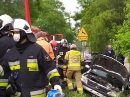 Rogalice: Matka i 3-miesięczne dziecko poszkodowani w wypadku na DK 39