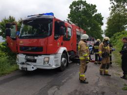 Dachowanie w Jaśkowicach w powiecie kluczborskim. Zadysponowano śmigłowiec LPR
