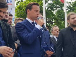 Krzysztof Bosak z kampanią wyborczą w Opolu