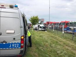40-letni kierowca ranny po zdarzeniu w Dąbrowie