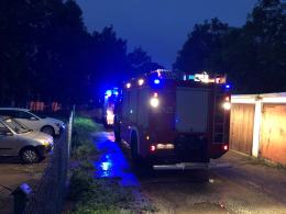 Wypadek na kamionce przy ulicy Luboszyckiej. Z wysokiej skarpy spadła kobieta