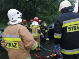 Zderzenie pojazdów w Olszowej. Jedna osoba ranna