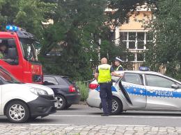 Kolizja pojazdów na ulicy Sienkiewicza w Opolu. Utrudnienia w centrum