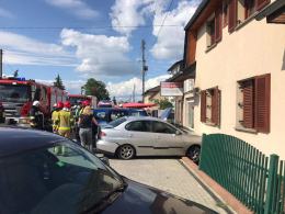 Utrudnienia na trasie Opole-Prudnik po zderzeniu 3 pojazdów w Górkach