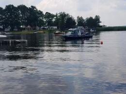 Rozpoczynamy okres wakacyjny. Policjanci przypominają o zagrożeniach