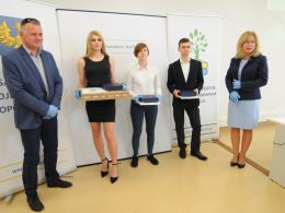 NBP rozstrzygnął konkurs "Laptop na Bank"
