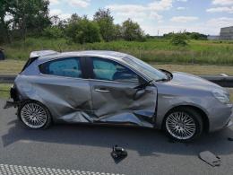 Karambol na A4 w kierunku Katowic. Zderzyły się 4 pojazdy