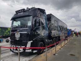 Najpiękniejsze ciężarówki zjechały do Polskiej Nowej Wsi. Rozpoczął się Master Truck