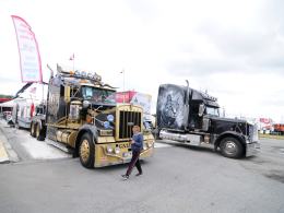 Najpiękniejsze ciężarówki zjechały do Polskiej Nowej Wsi. Rozpoczął się Master Truck