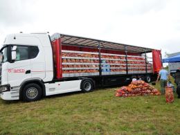 Najpiękniejsze ciężarówki zjechały do Polskiej Nowej Wsi. Rozpoczął się Master Truck