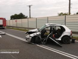 Wypadek w powiecie oleskim. 51-letnia kobieta zmarła w szpitalu