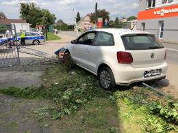 Kierujący polo stracił panowanie nad pojazdem. Kolejne niebezpieczne zdarzenie na Opolszczyźnie