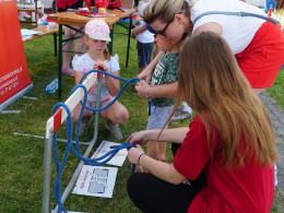 Piknik przy Miasteczku Strażackim zgromadził młodych fanów straży pożarnej