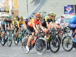 Drugi etap 77. Tour de Pologne wystartował z opolskiego Rynku