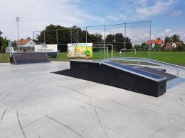 W Dąbrowie otwarto rolkowisko i skatepark