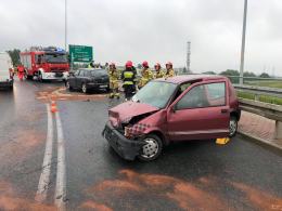 Zderzenie Mazdy i Fiata na Niemodlińskiej w Opolu