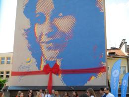 Mural Anny Jantar oficjalnie odsłonięty. W uroczystościach uczestniczyła Natalia Kukulska