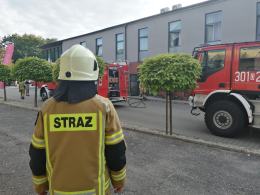 Pożar salonu usługowego przy Ozimskiej w Opolu