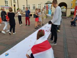 Na opolskim rynku trwa akcja solidarności ze społeczeństwem obywatelskim Białorusi
