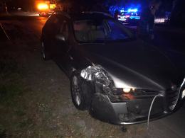 Policja szuka żartownisia, który ustawił na ulicy kosze na śmieci. Doszło do wypadku