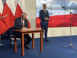 Nowa umowa koalicyjna Zjednoczonej Prawicy. Nie wiadomo jednak jaka jest jej treść
