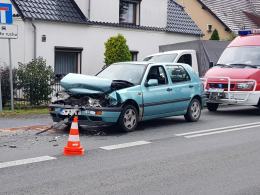 Dwa Volkswageny zderzyły się w Dobrzeniu Małym