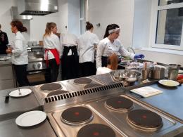 Praktyka uczniowska na bardzo wysokim poziomie dzięki pracowni gastronomicznej