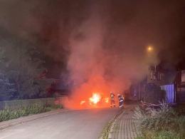 Samochód spłonął w Lewinie Brzeskim. Policja sprawdza czy doszło do podpalenia