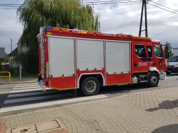Dąbrowa: 64-letnia kobieta wymusiła pierwszeństwo przejazdu. Doszło do zderzenia