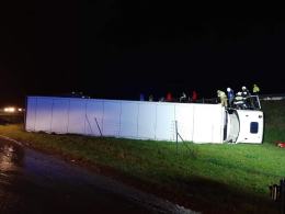 Wypadek na A4. Zderzyły się dwa samochody ciężarowe