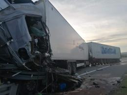 4 samochody ciężarowe zderzyły się na A4 w powiecie strzeleckim