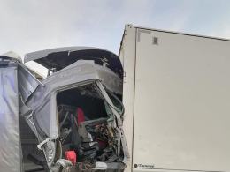 4 samochody ciężarowe zderzyły się na A4 w powiecie strzeleckim