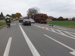 Rowerzysta wjechał prosto pod samochód ciężarowy. Lądował śmigłowiec LPR