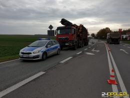Rowerzysta wjechał prosto pod samochód ciężarowy. Lądował śmigłowiec LPR