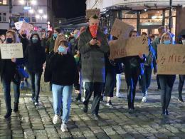 Ulice Opola "zajęte" w proteście. Strajk Kobiet nie odpuszcza