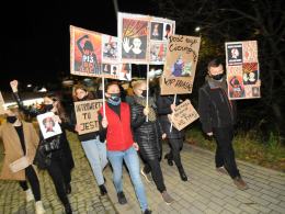 Tłumy protestujących w centrum Opola. "Solidarność nasza bronią"