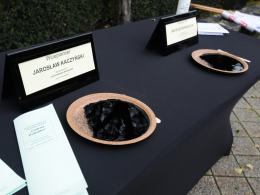 Protest branży gastronomicznej. "Czarna polewka dla rządu RP'.
