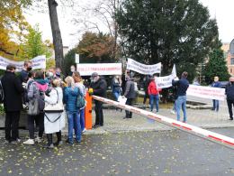 Protest branży gastronomicznej. "Czarna polewka dla rządu RP'.