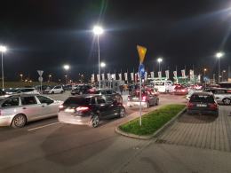 Opolanie ruszyli na zakupy. Od jutra większość sklepów w galeriach będzie zamknięta